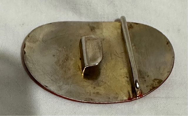 URSS, vieja hebilla de los pioneros comunistas.