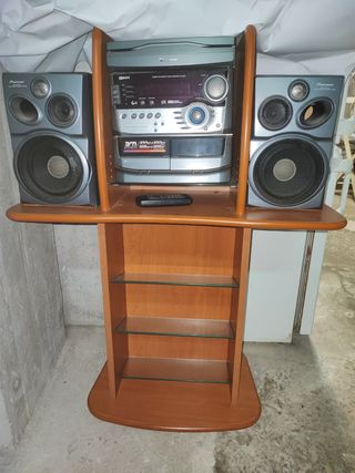 Stereo pioneer