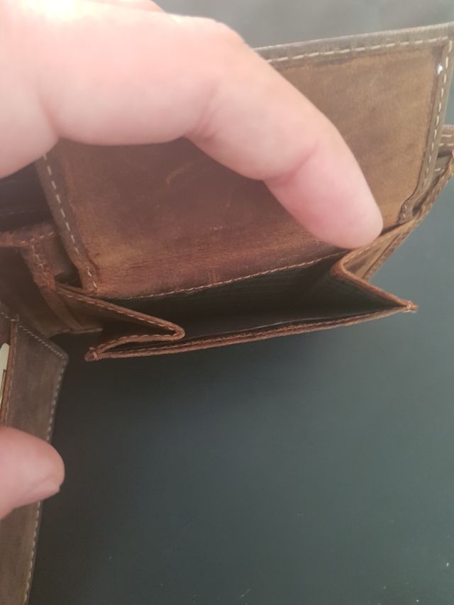 Portafoglio in vera pelle