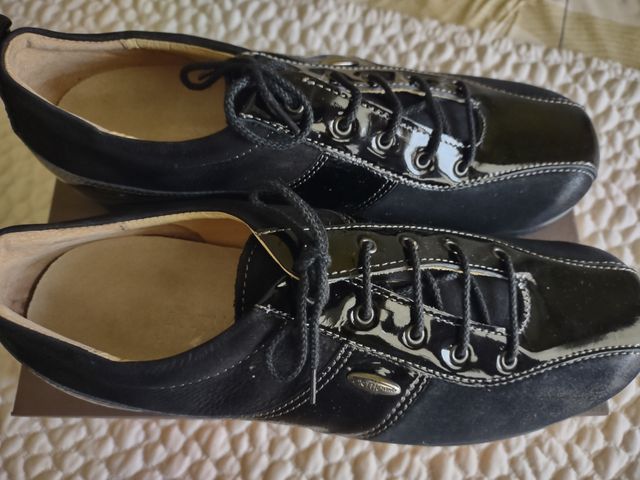 Scarpe donna pelle stringate n. 41