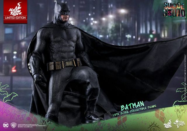 Hot Toys MMS 409 Batman Suicide Squad 