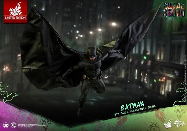 Hot Toys MMS 409 Batman Suicide Squad 