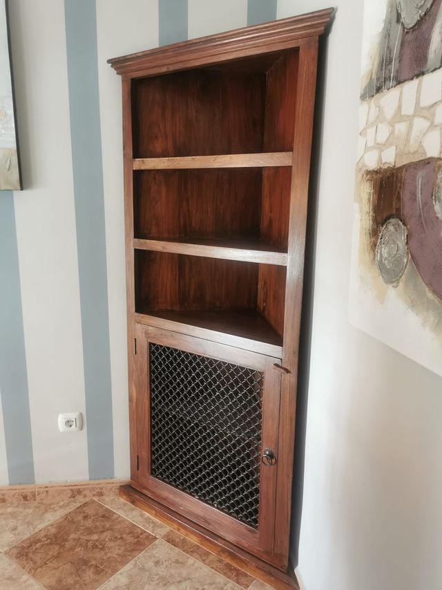 Mueble de forja esquinero estilo colonial