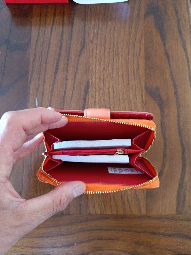 Portafoglio donna coveri 