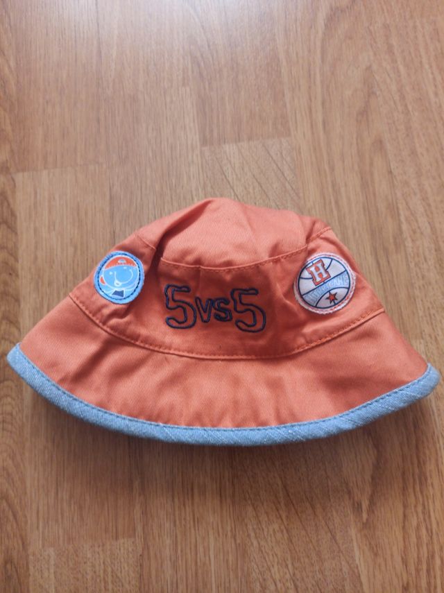 A ESTRENAR GORRO BEBÉ MAYORAL