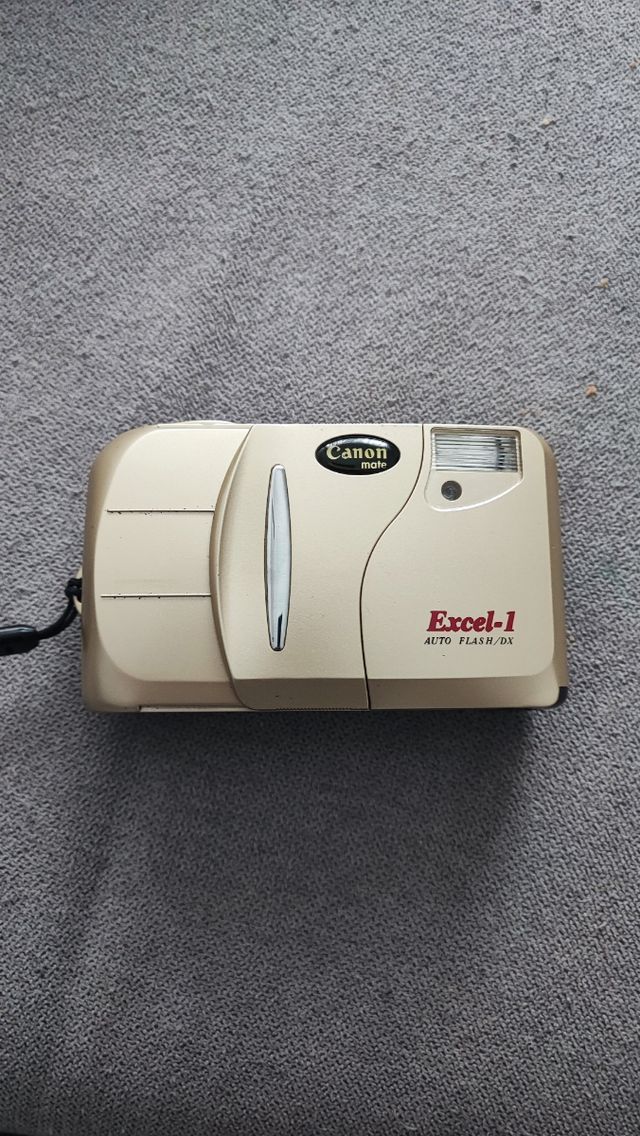 Câmara fotográfica antiga Lixus