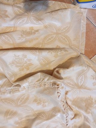 Copriletto matrimoniale vintage  damascato