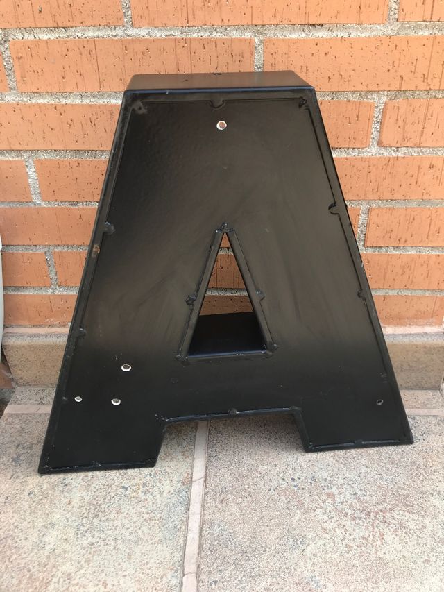 grandes letras metálicas aluminio