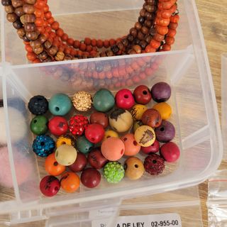 Material bisutería, abalorios, acero