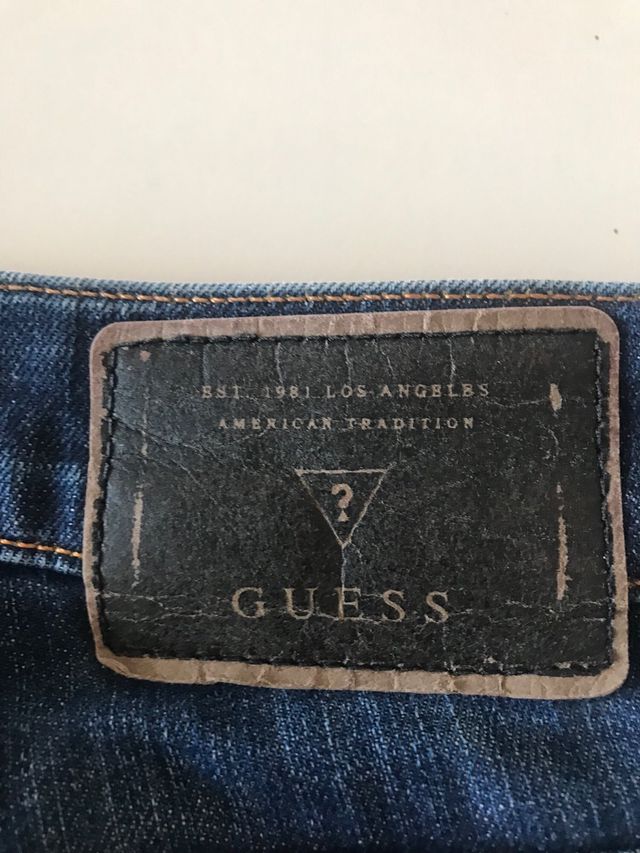Tejano hombre Guess