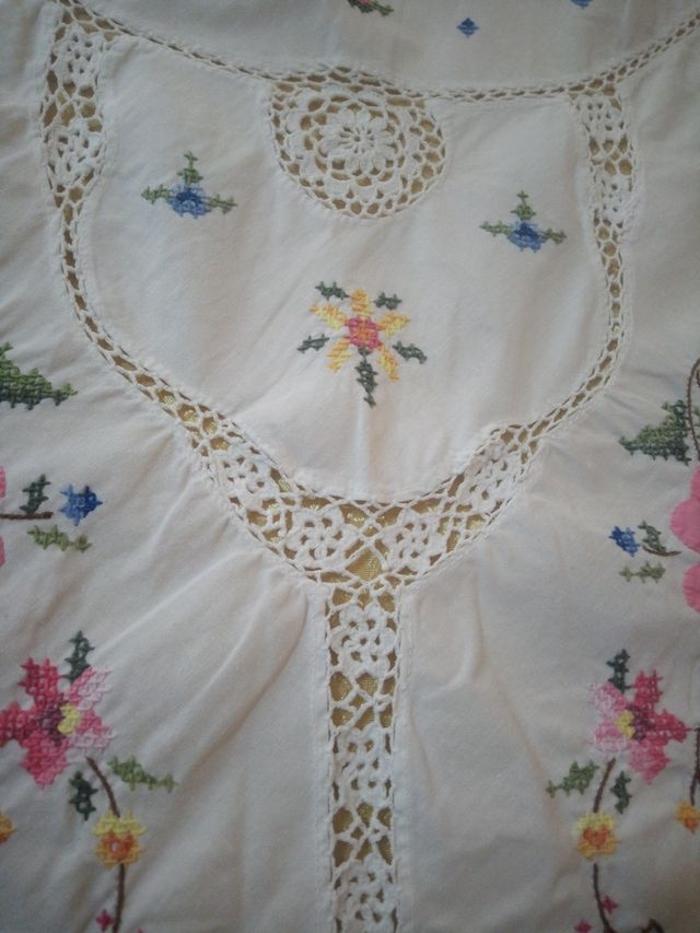 Tovaglia rotonda vintage