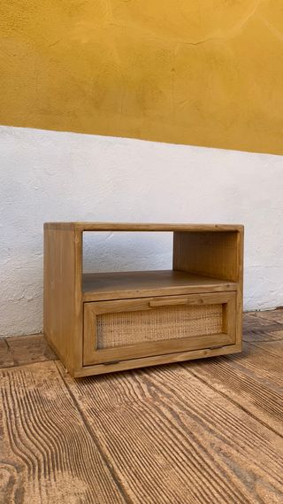 Mesita de noche artesanal -Modelo Flotante Estante