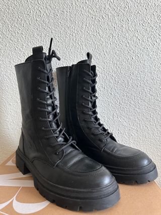 Botines cordones Zara