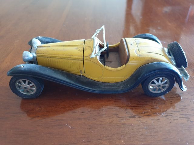 Modellino Bugatti