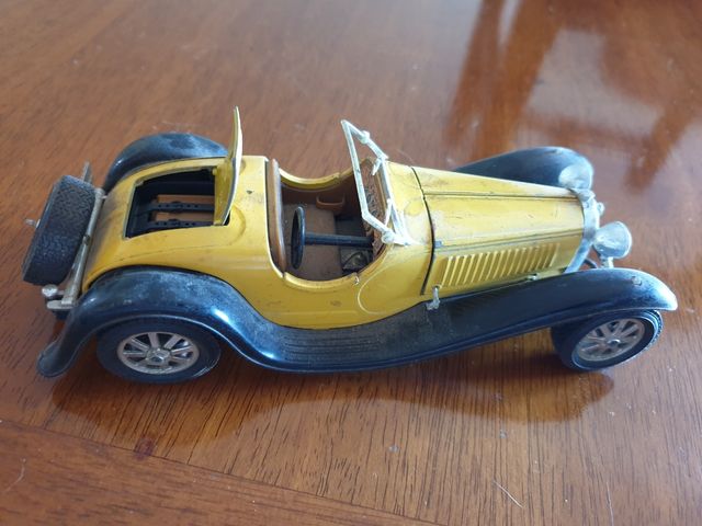 Modellino Bugatti