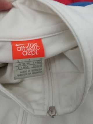 Lote completo de sudaderas y una camise