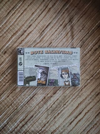 Juego de mesa Bote Salvavidas Enfundado 