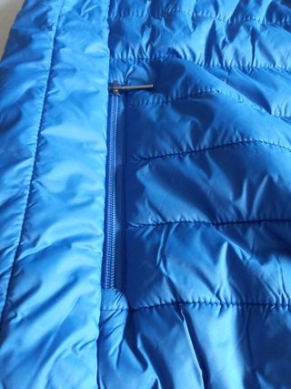 Chaleco plumifero entretiempo azul