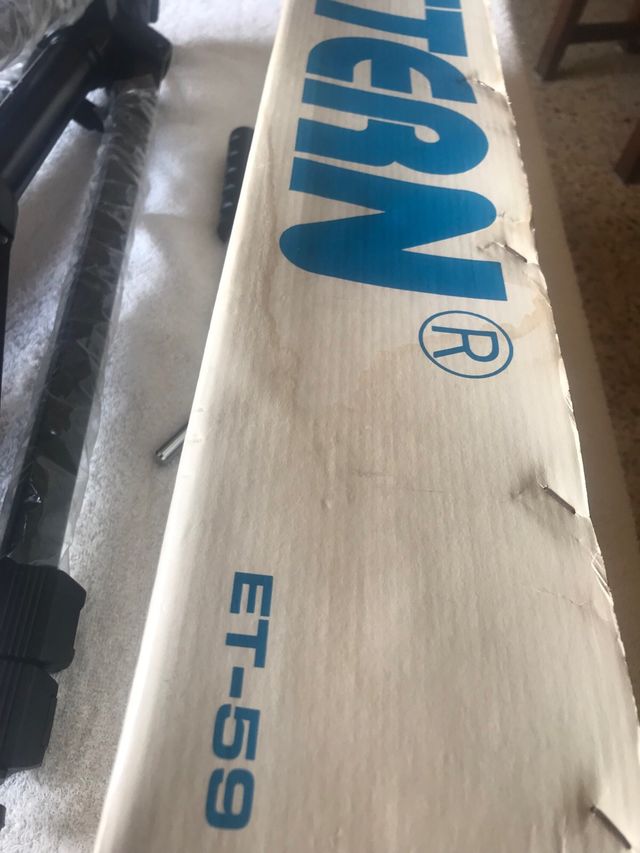 Tripode EASTERN ET-59 Sin Uso