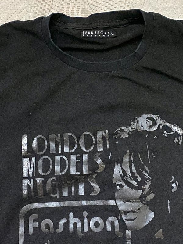 Maglietta nera aderente Terranova taglia L