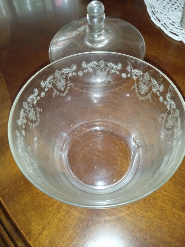 Bombonera de cristal