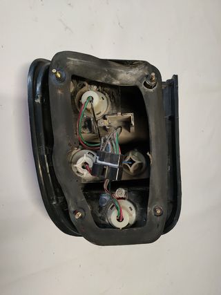 ✅PILOTO TRASERO IZQUIERDO KIA SPORTAGE