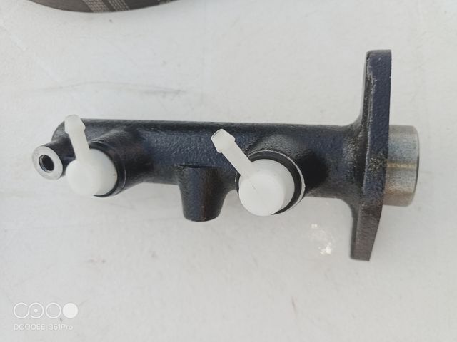 Bomba central de frenos Nueva vanette C 22