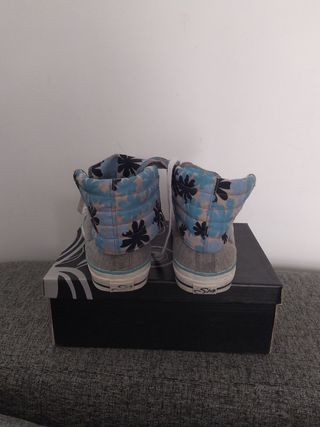Zapatillas tipo Converse Sicko19