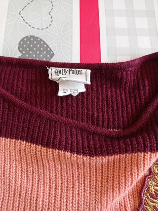 Jersey corto de Harry Potter. Talla XS