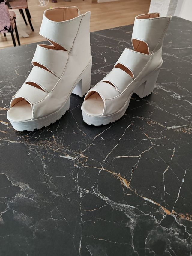 Scarpe estive da donna