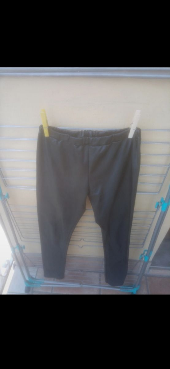 Pantaloni pelle