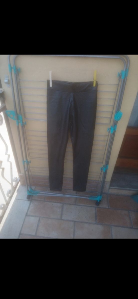 Pantaloni pelle