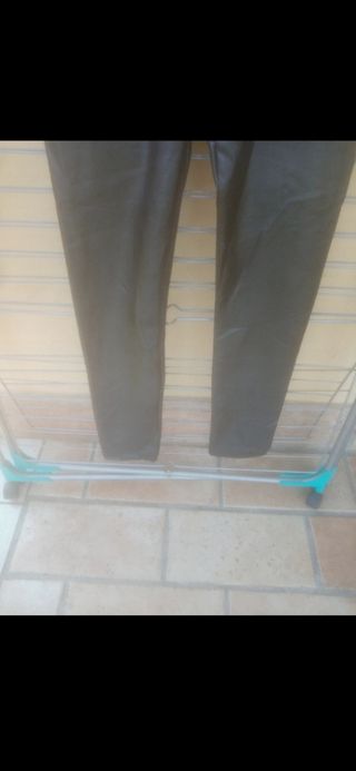 Pantaloni pelle