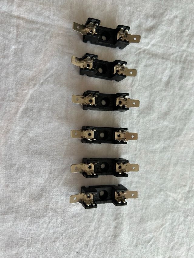 Set de 5 portafusibles 6X32mm/300V/16A