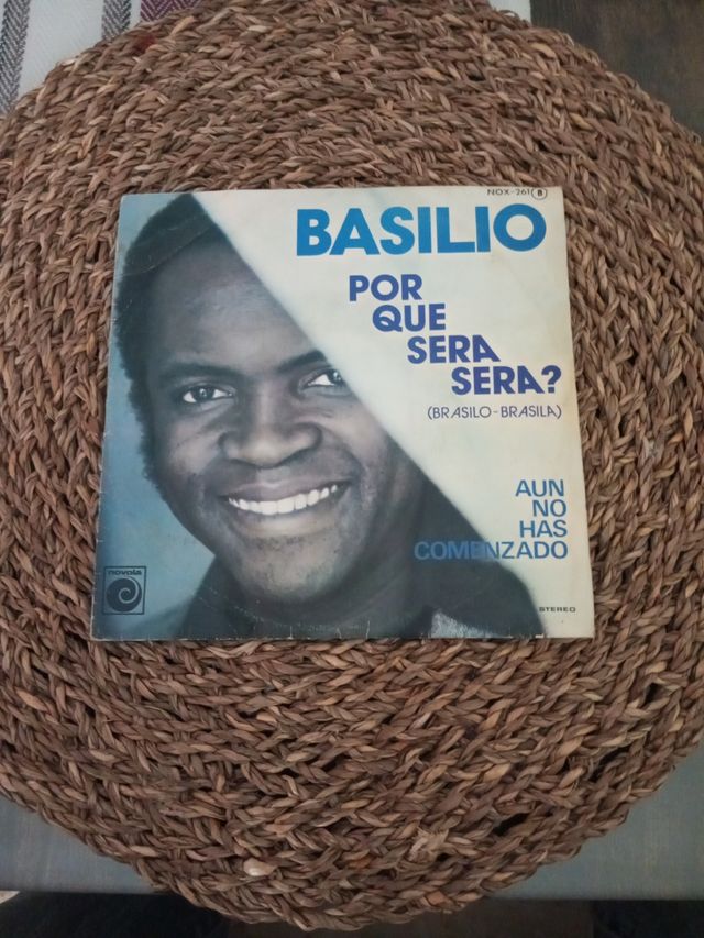 Vinilo Basilio