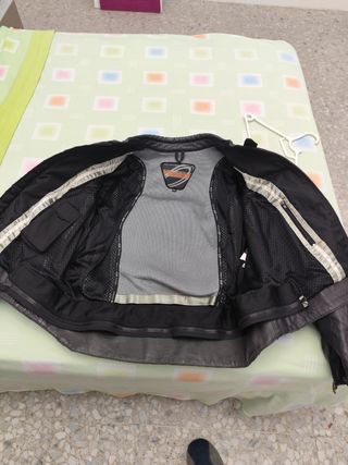 Traje de cuero moto