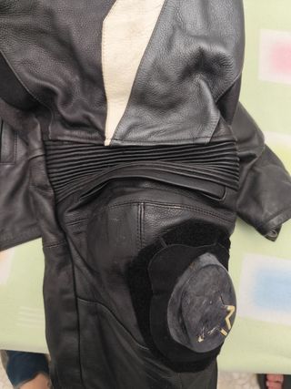 Traje de cuero moto