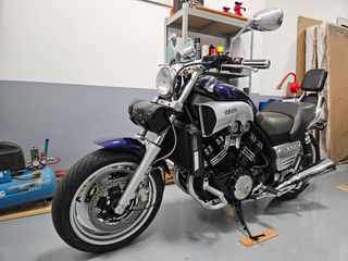 Yamaha Vmaxx