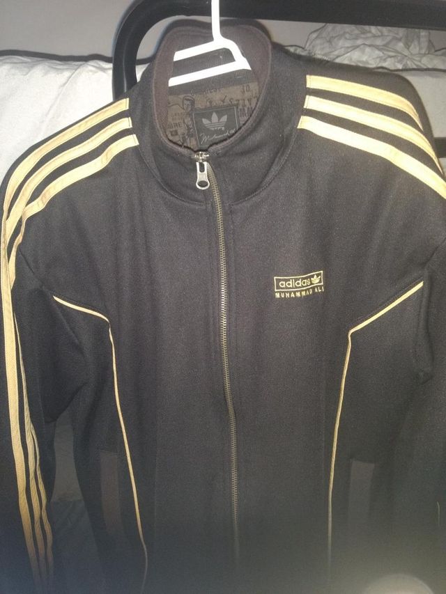 Cazadora Adidas muhammad ali