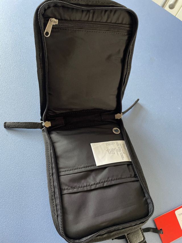 Borsello Invicta nero