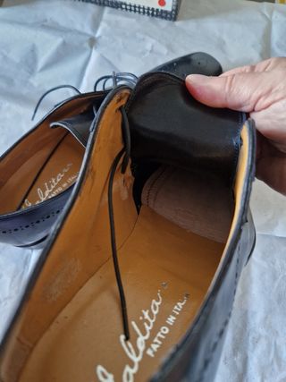 Scarpe da uomo nere in pelle misura 40,5