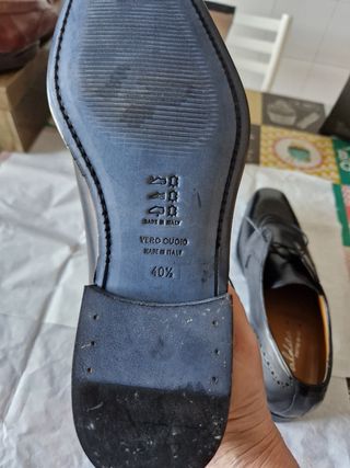 Scarpe da uomo nere in pelle misura 40,5