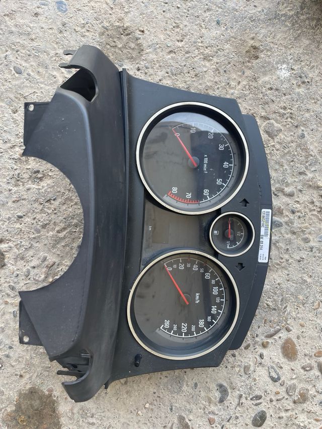 Cuenta kilometro opel astra h