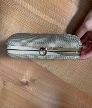 Bolso dorado de Parfois