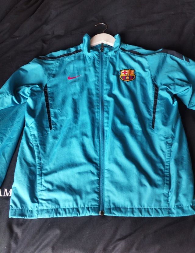 Chaqueta FC Barcelona. 12-13 años. T. L