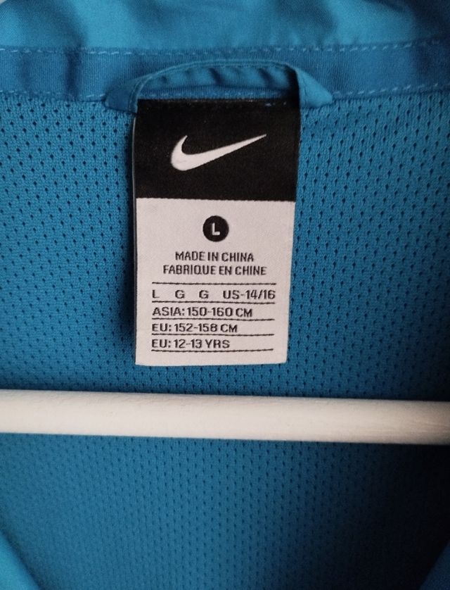 Chaqueta FC Barcelona. 12-13 años. T. L