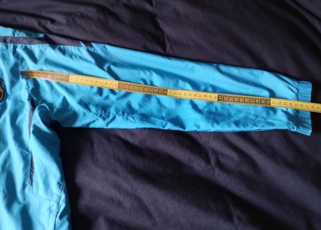 Chaqueta FC Barcelona. 12-13 años. T. L