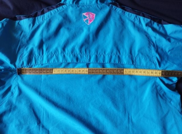 Chaqueta FC Barcelona. 12-13 años. T. L