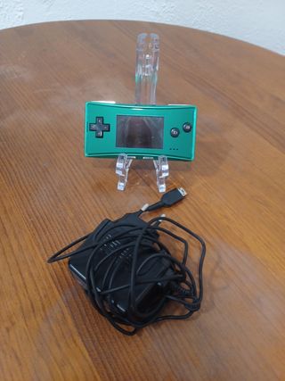 Nintendo GAME BOY MICRO VERDE