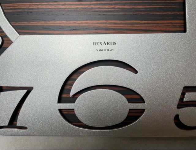 Orologio da parete moderno